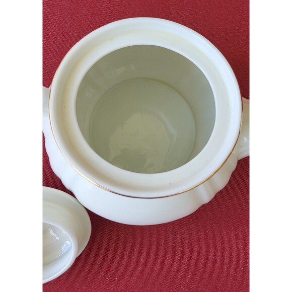 "REGAL MANOR FINE CHINA ROBINSON DESIGN GROUP IVORY TEAPOT WITH LID" Japan 1989 - Picture 7 of 12